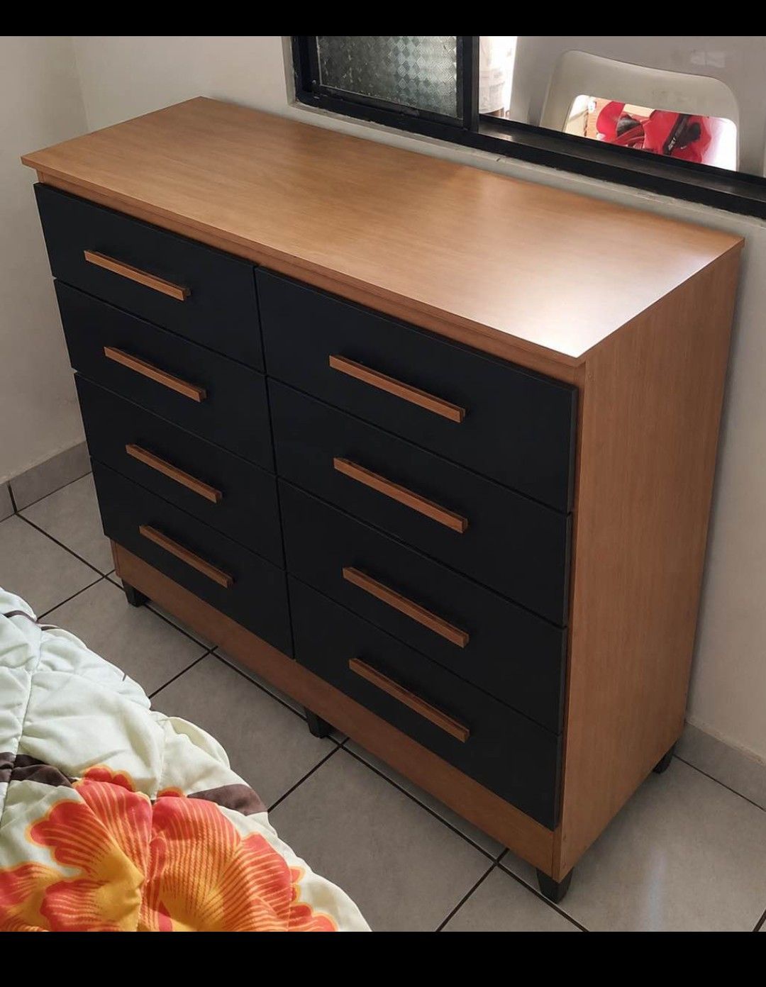 Cômoda  lite 8 gaveta