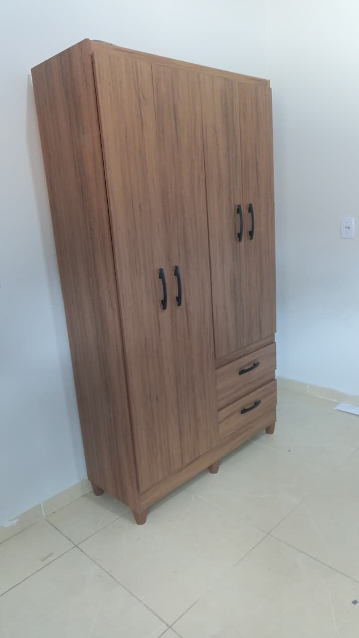 Guarda roupa Dallas