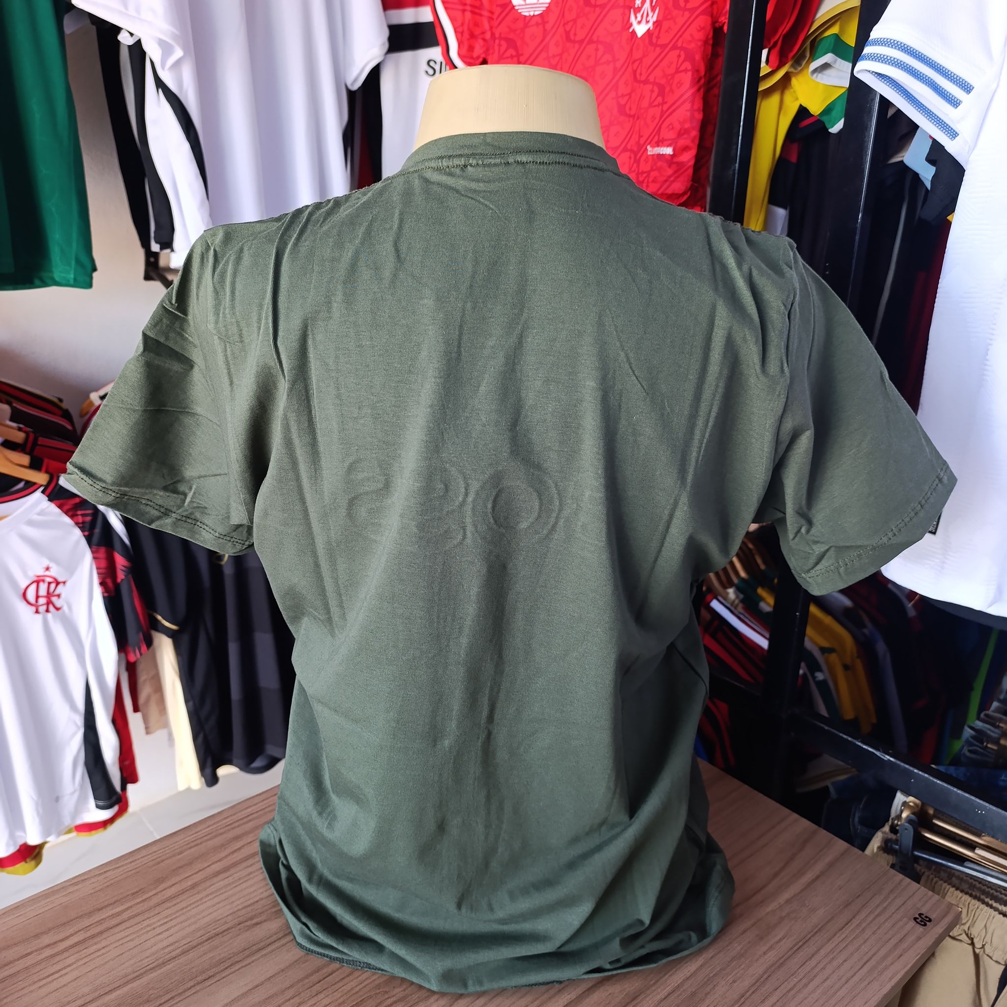 Camisa Peruana - Hugo Boss - Verde Militar 🪖