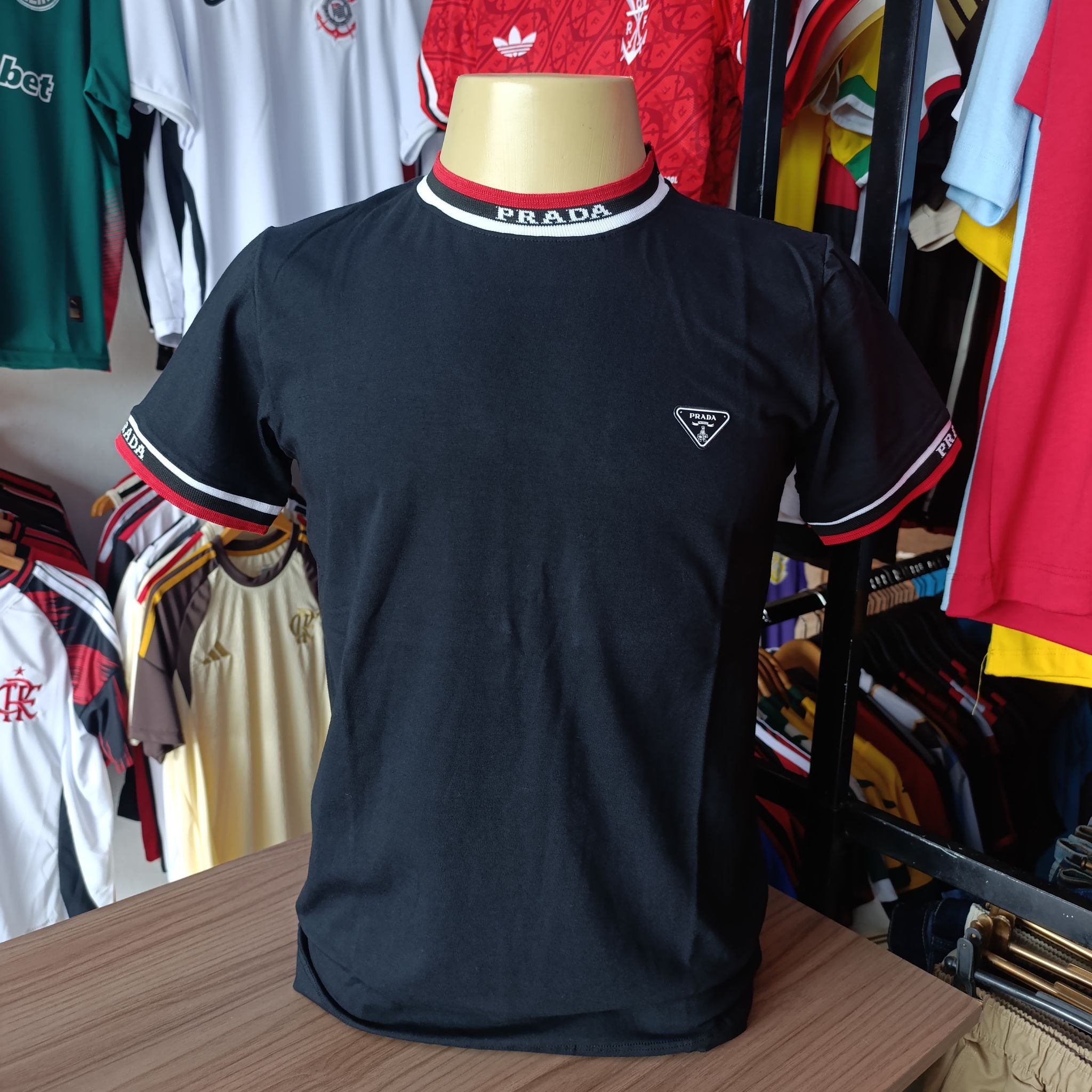 Camisa Peruana Prada - Preta