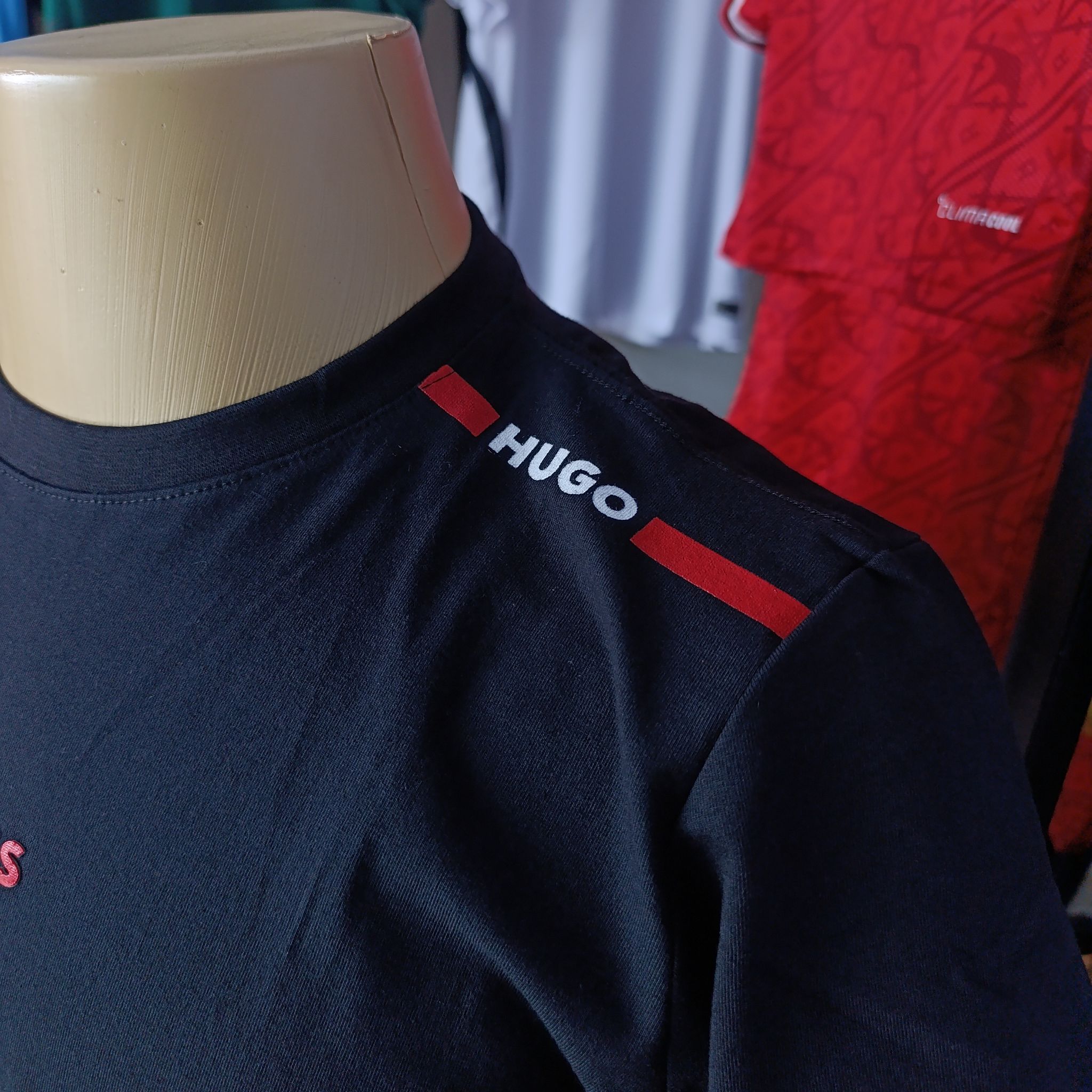 Camisa Peruana Hugo Boss - Preta