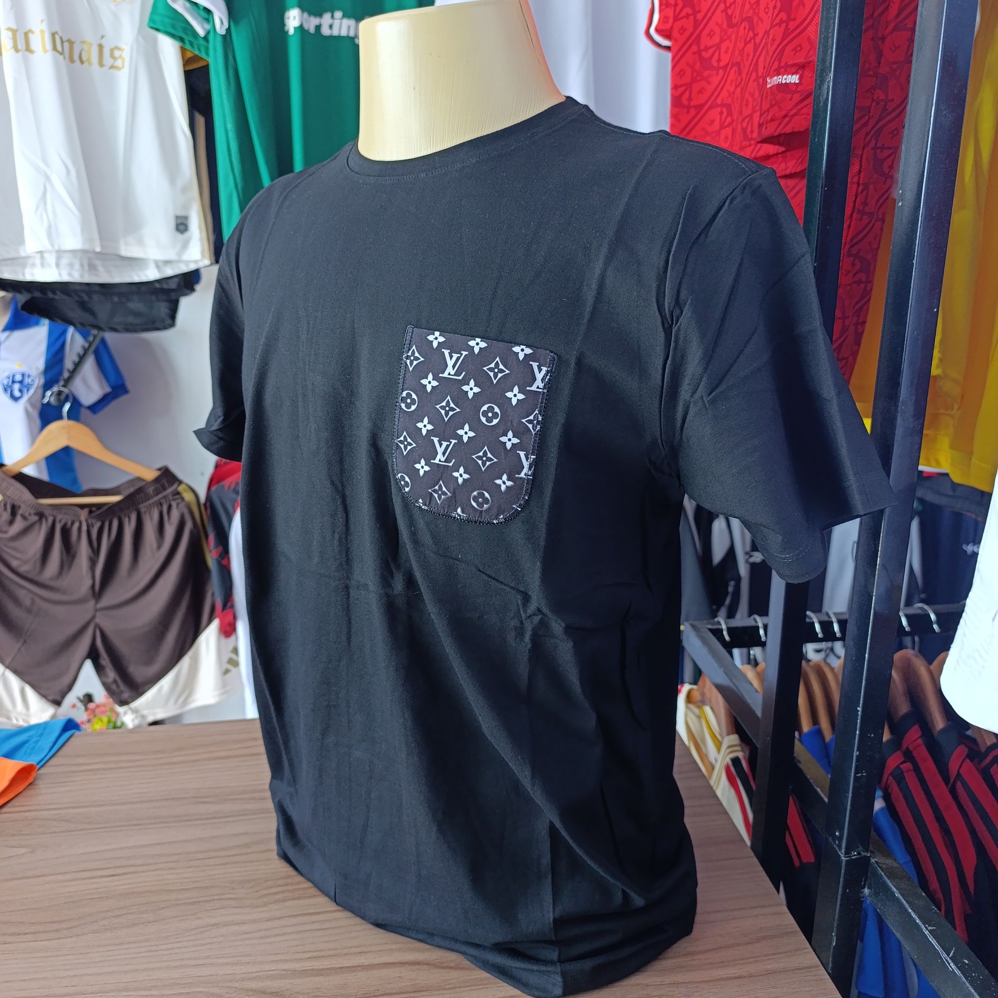 Camisa Peruana Louis Vuitton
