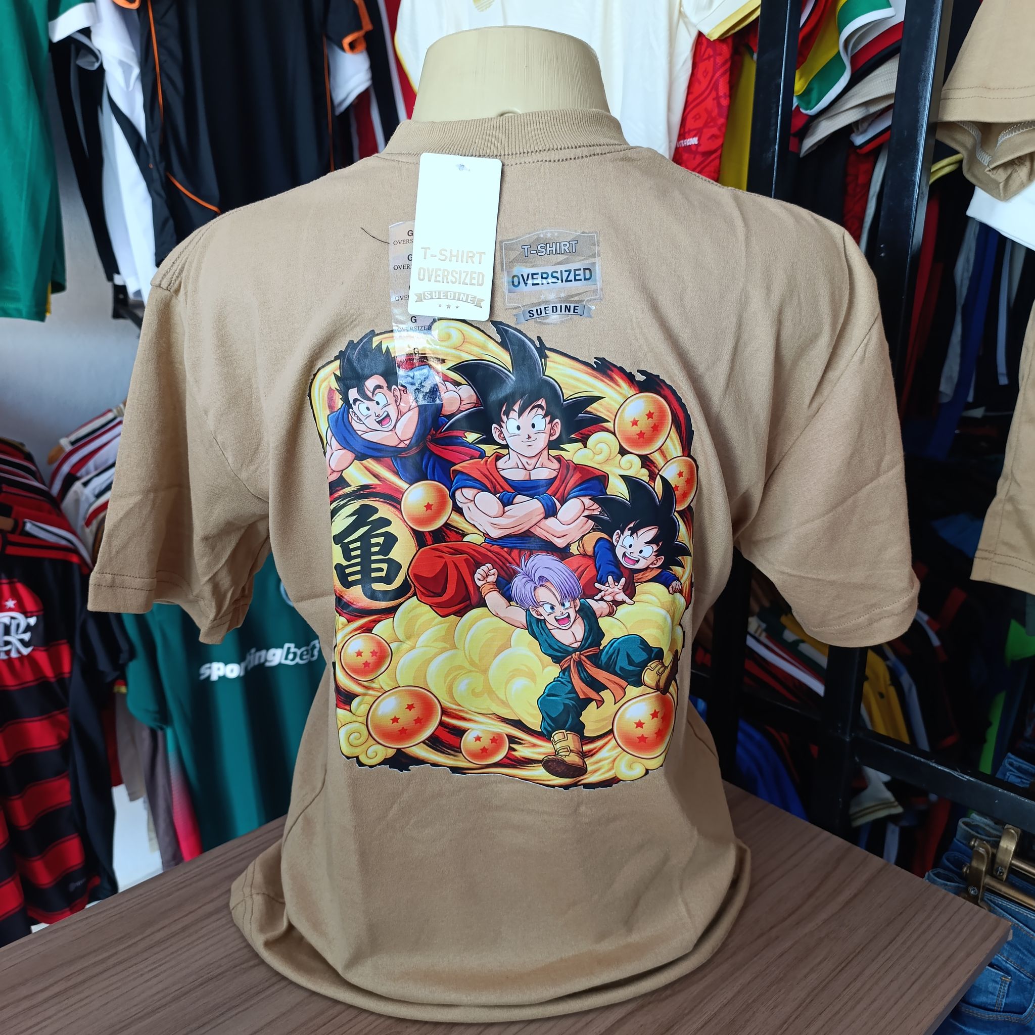 Camisa Oversized - Dragon Ball Z - Marron