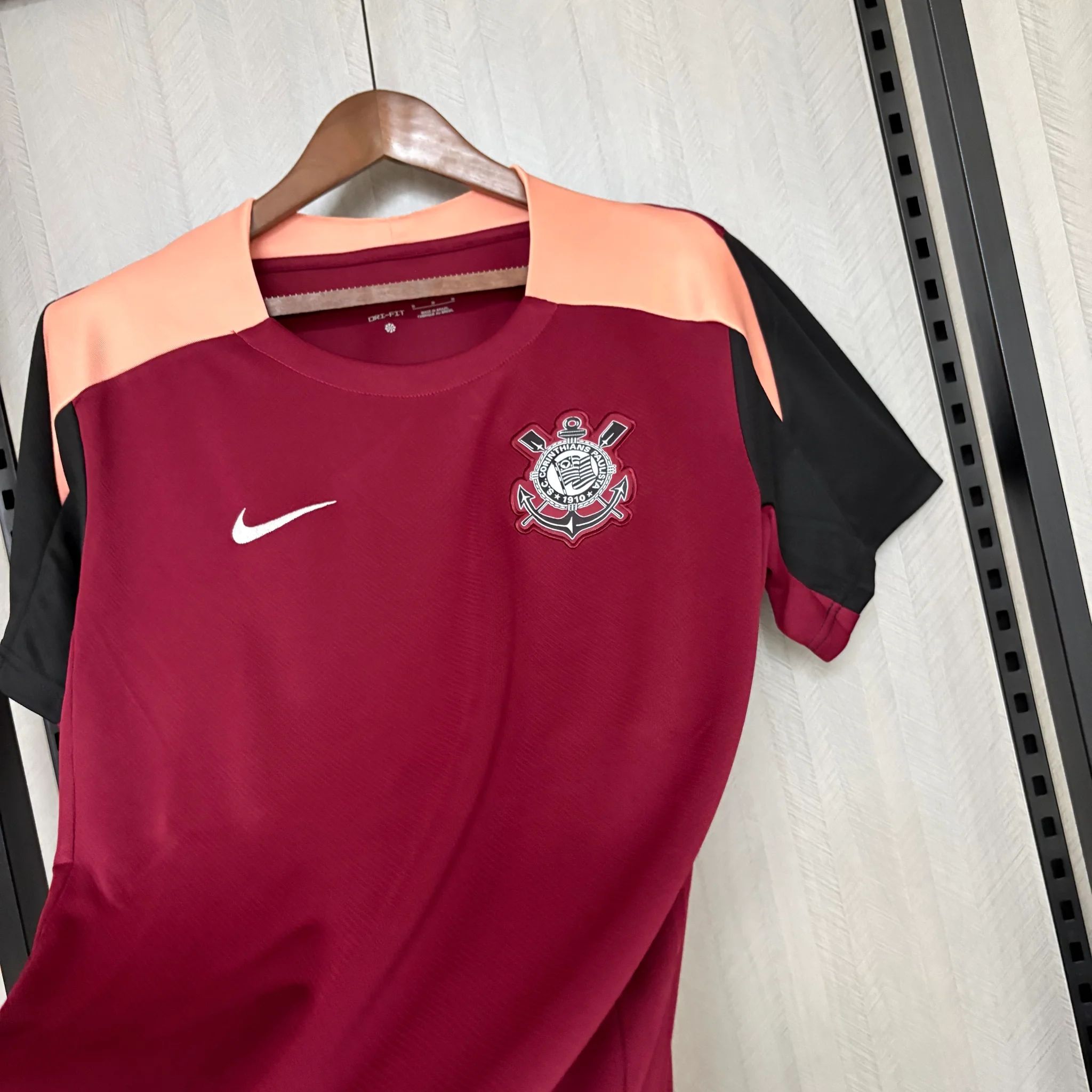 Camisa Treino Corinthians Vermelha  26/27 - Tailandesa 1.1