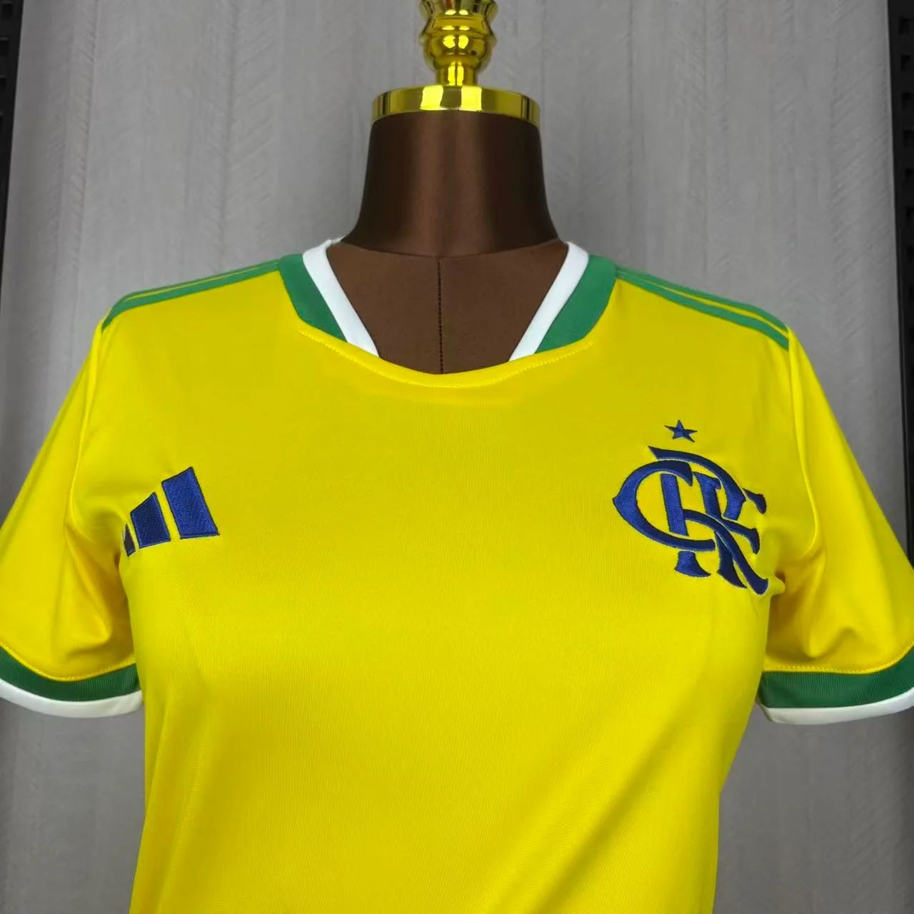 Camisa Flamengo Amarela - Feminina - Tailandesa 1.1