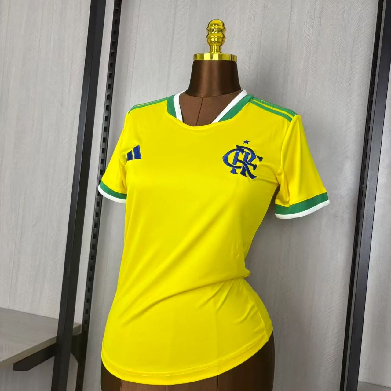 Camisa Flamengo Amarela - Feminina - Tailandesa 1.1