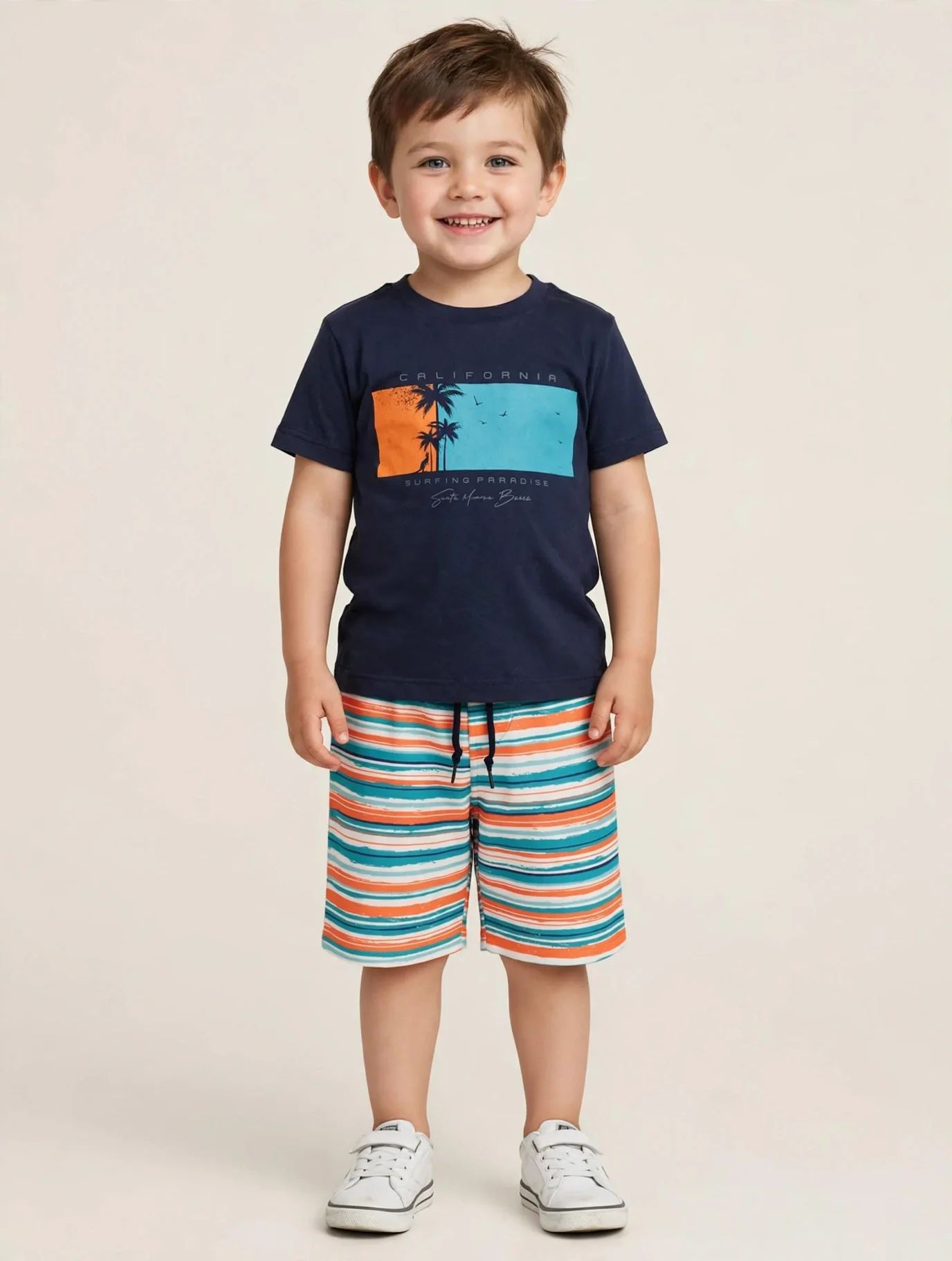 Conjunto Infantil Skatista com Blusa e Short