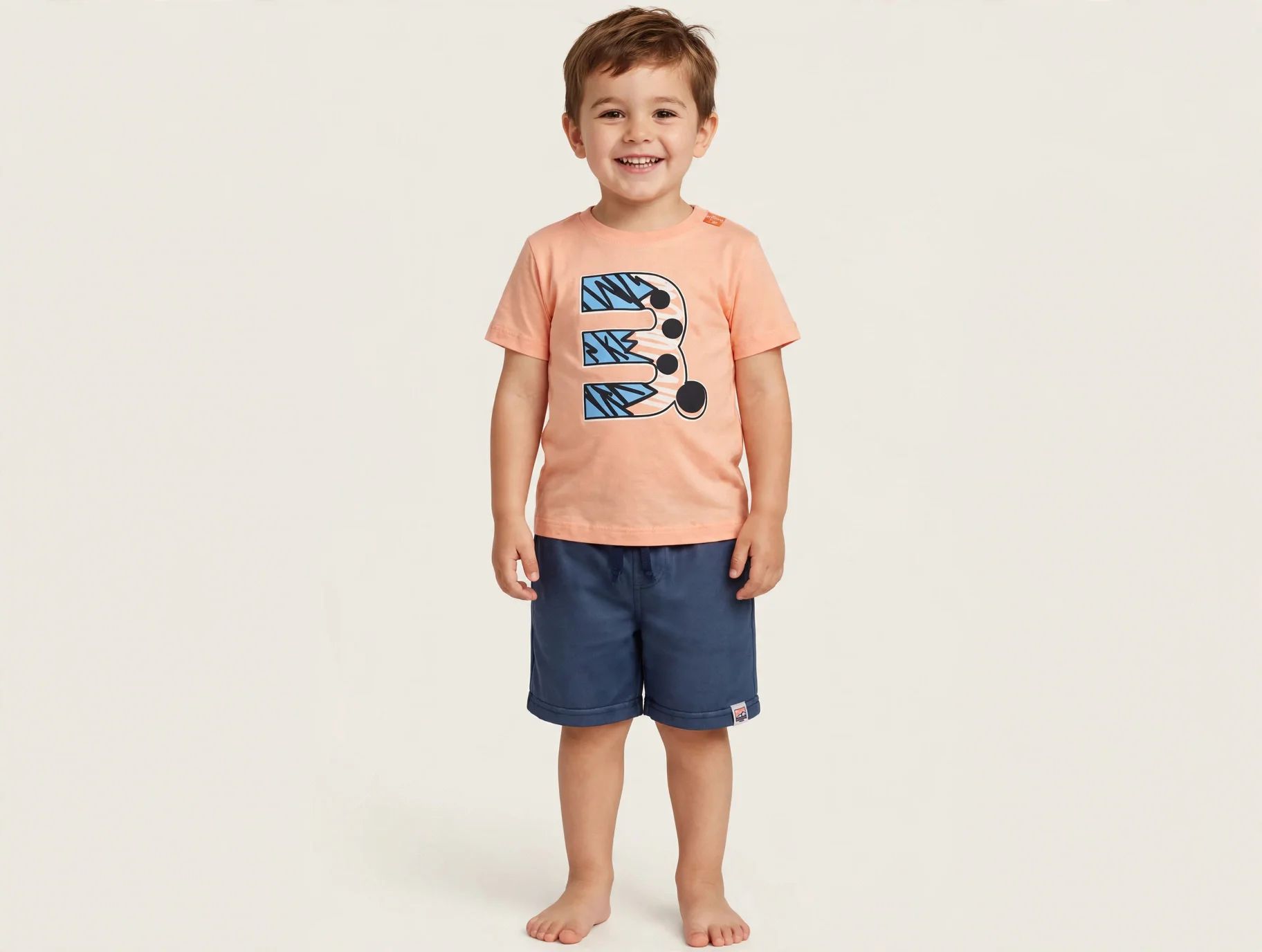 Conjunto Infantil Skatista com Blusa e Short