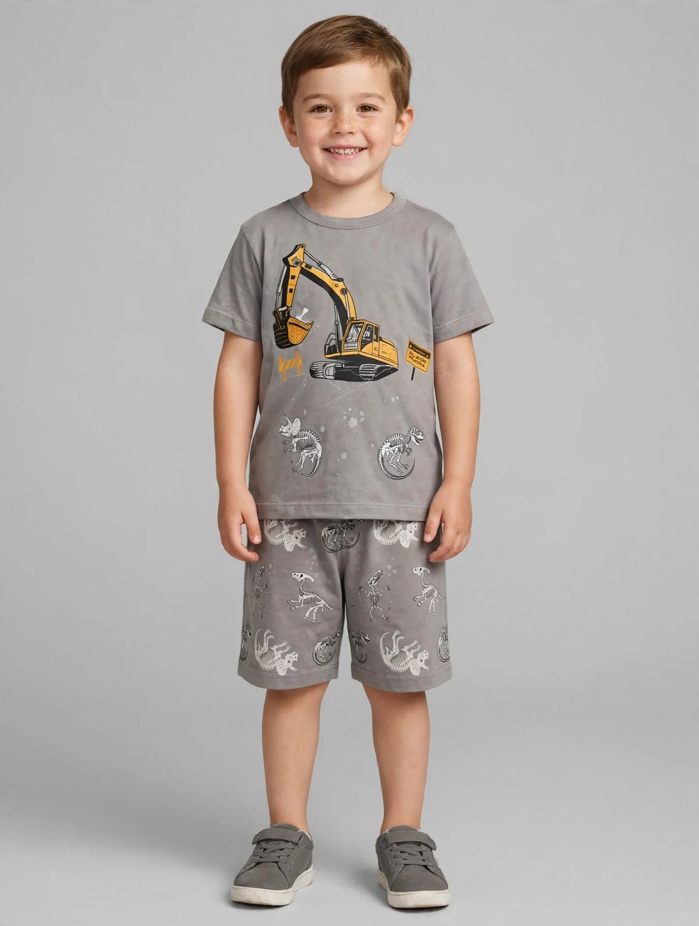 Conjunto Infantil Camiseta e Short Camuflado