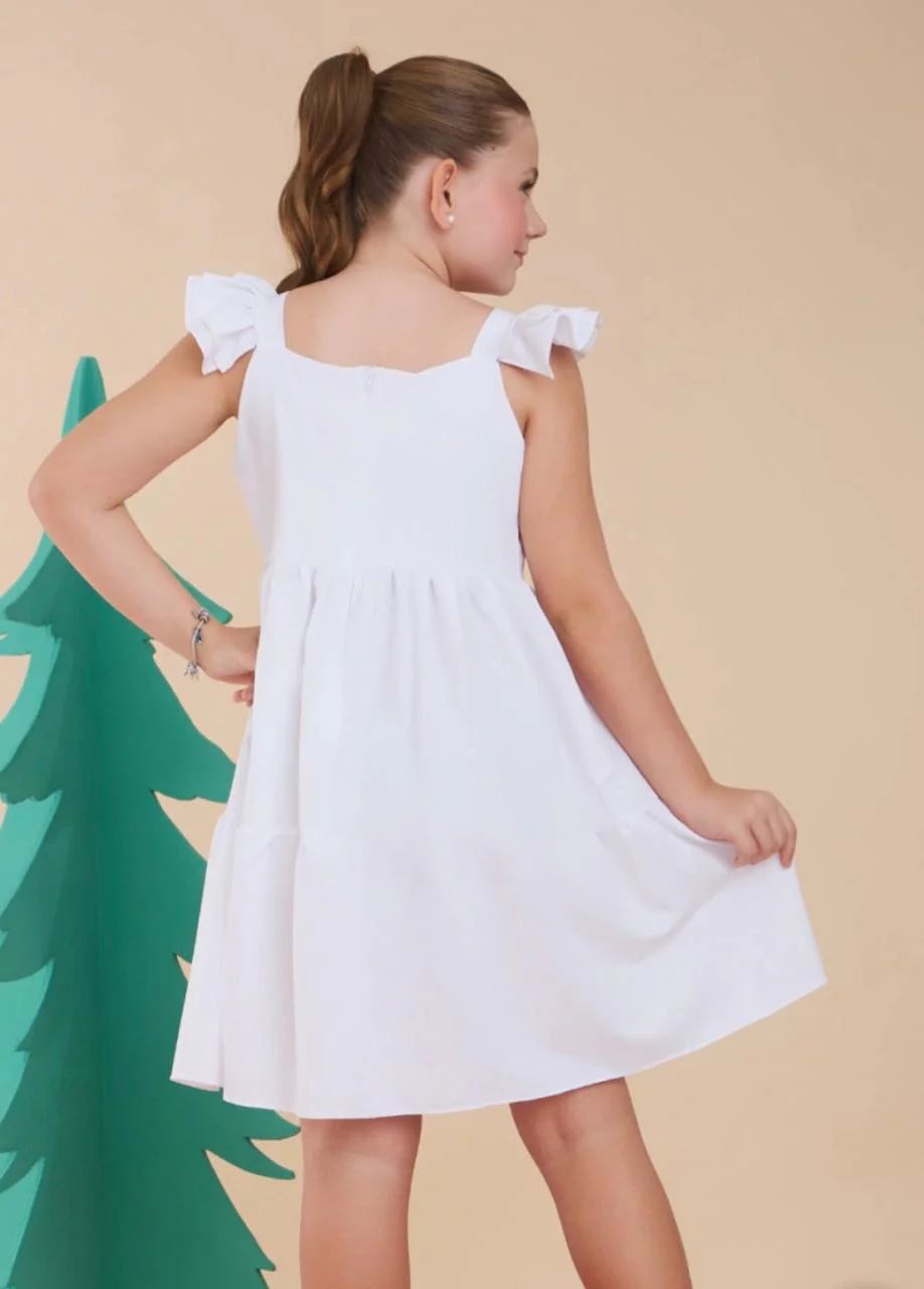 Vestido Branco Infantil com Babados nos Ombros