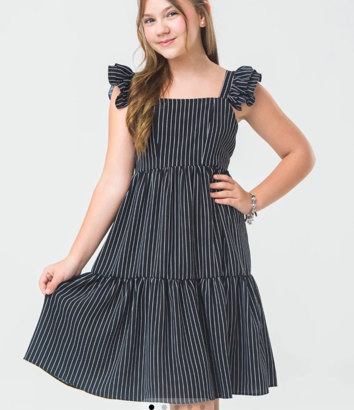 Vestido Infantil Listrado com Babados