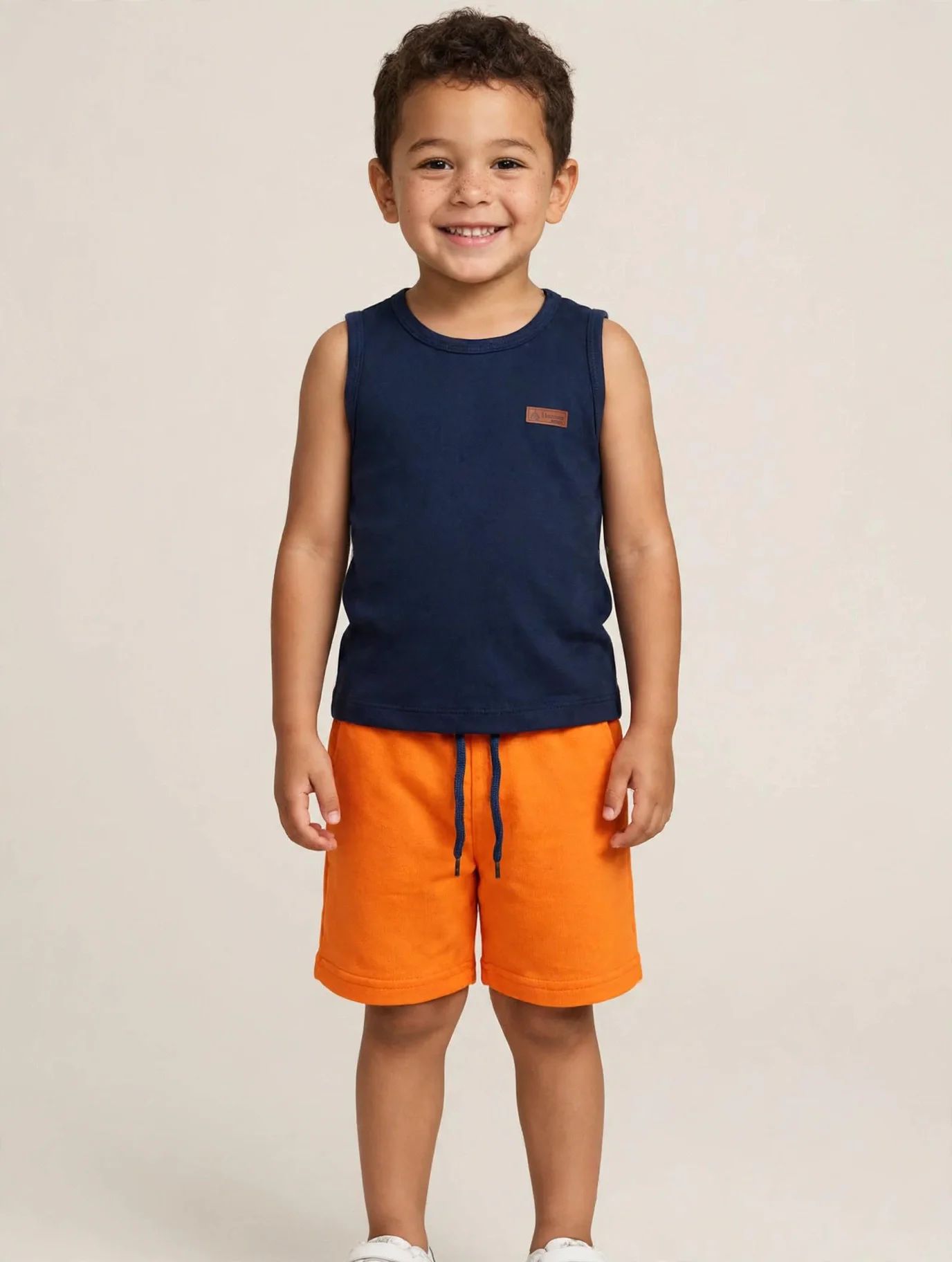 Conjunto Infantil Regata Azul e Short Laranja