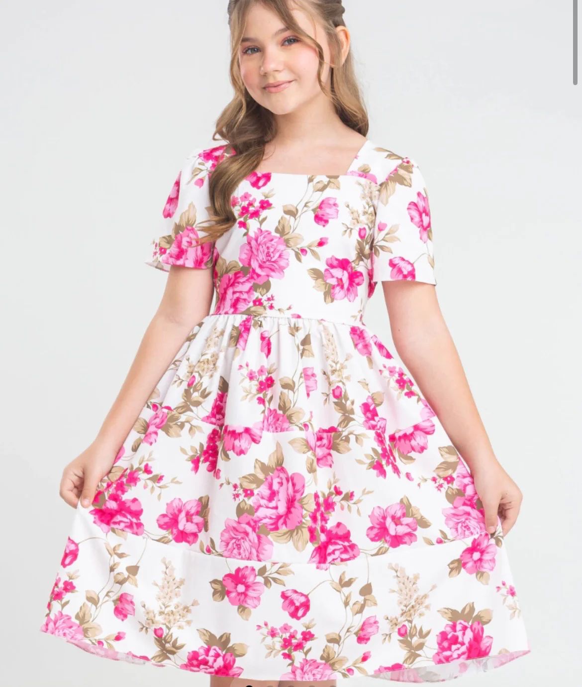 Vestido Infantil Estampa Floral Rosa