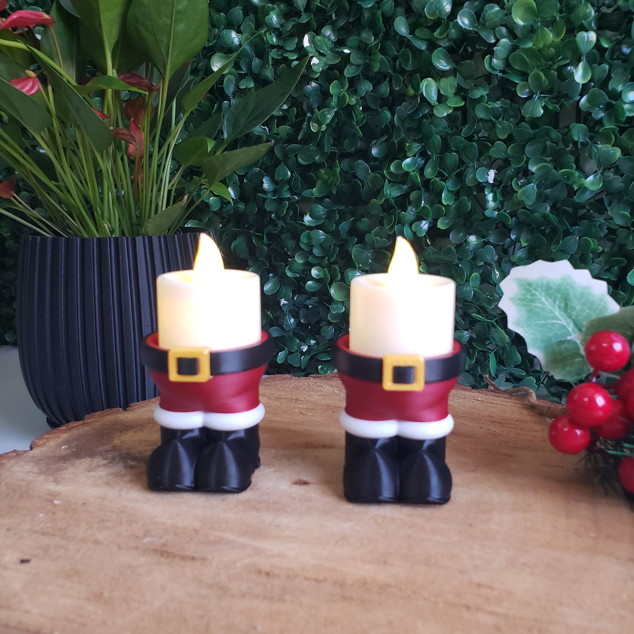 Kit com 2 Papai Noel Porta Vela