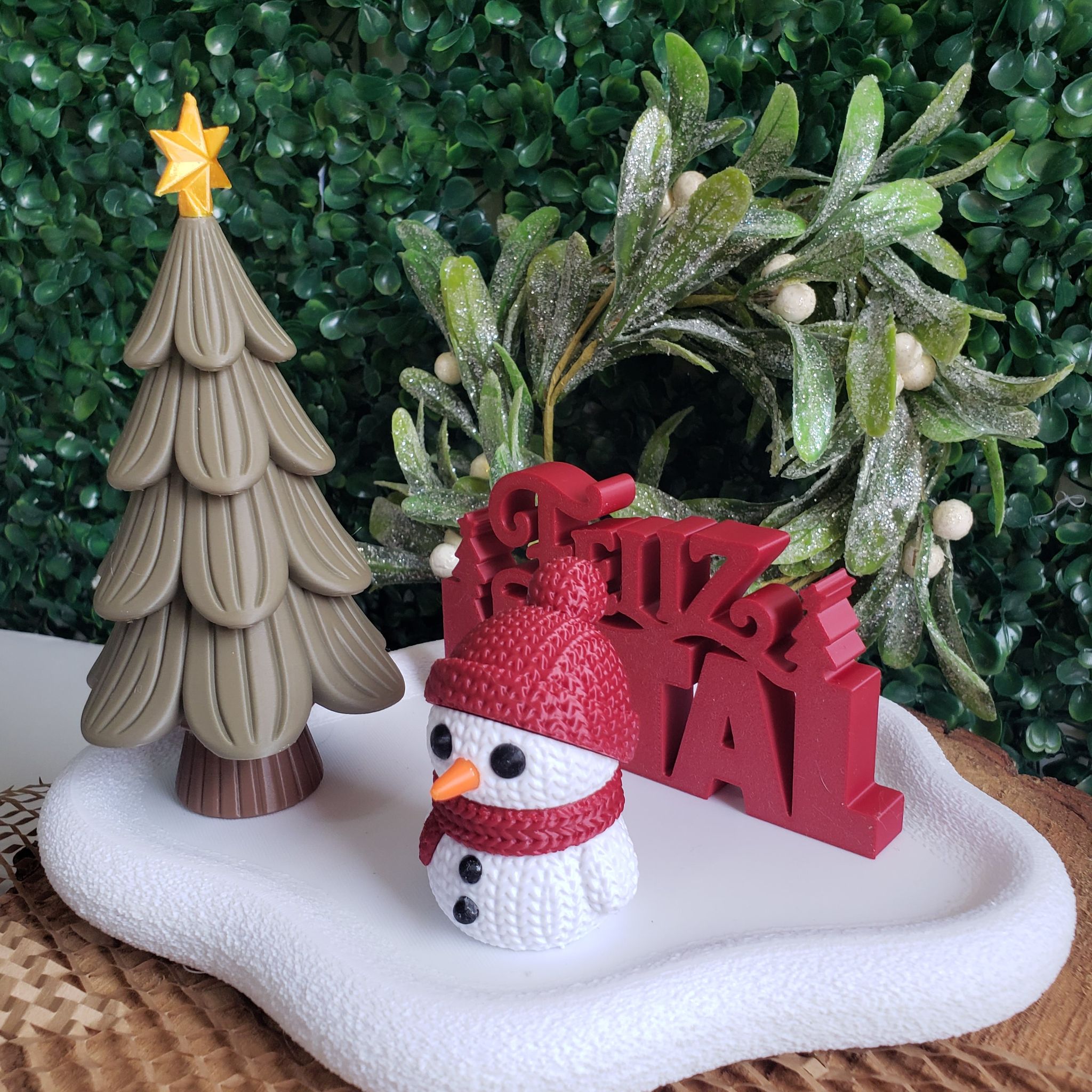 Enfeite de Natal com Árvore e Boneco de Neve