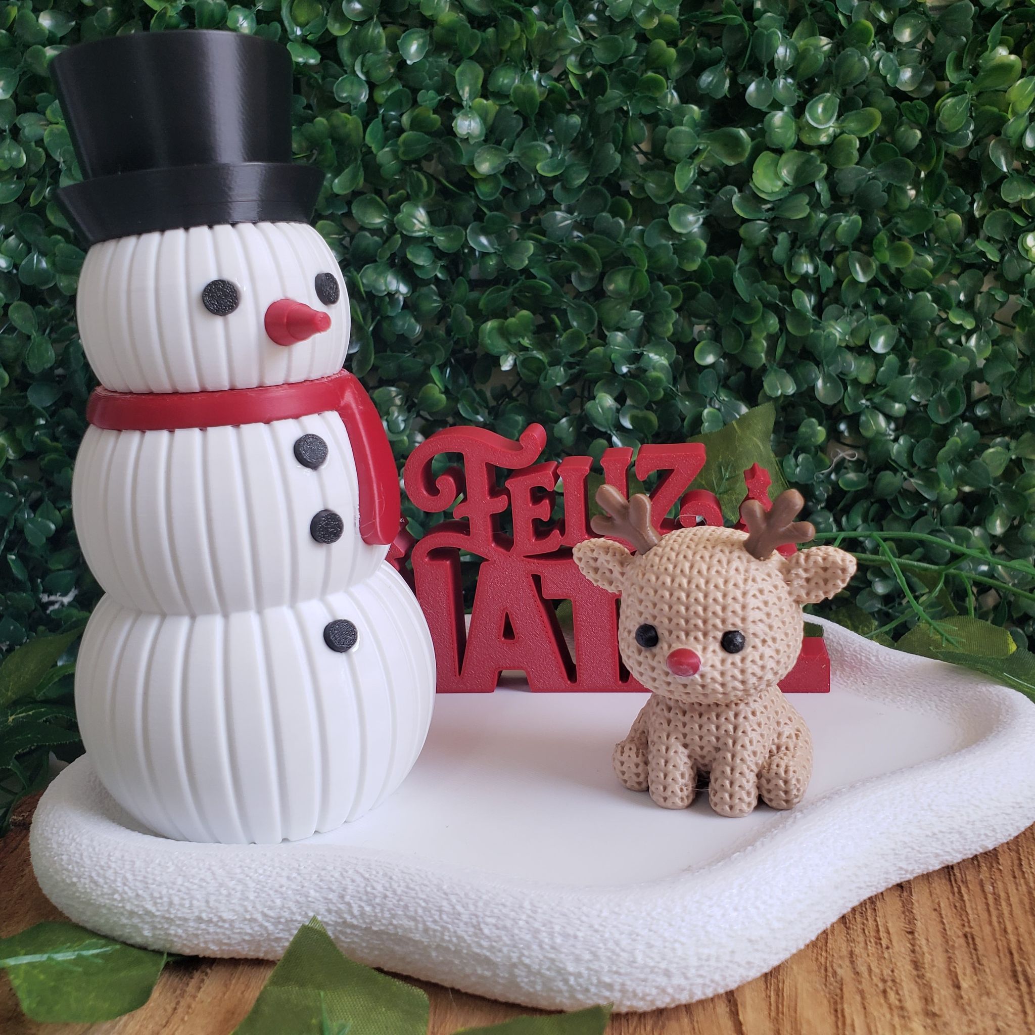 Kit Decorativo Natalino Boneco de Neve e Rena