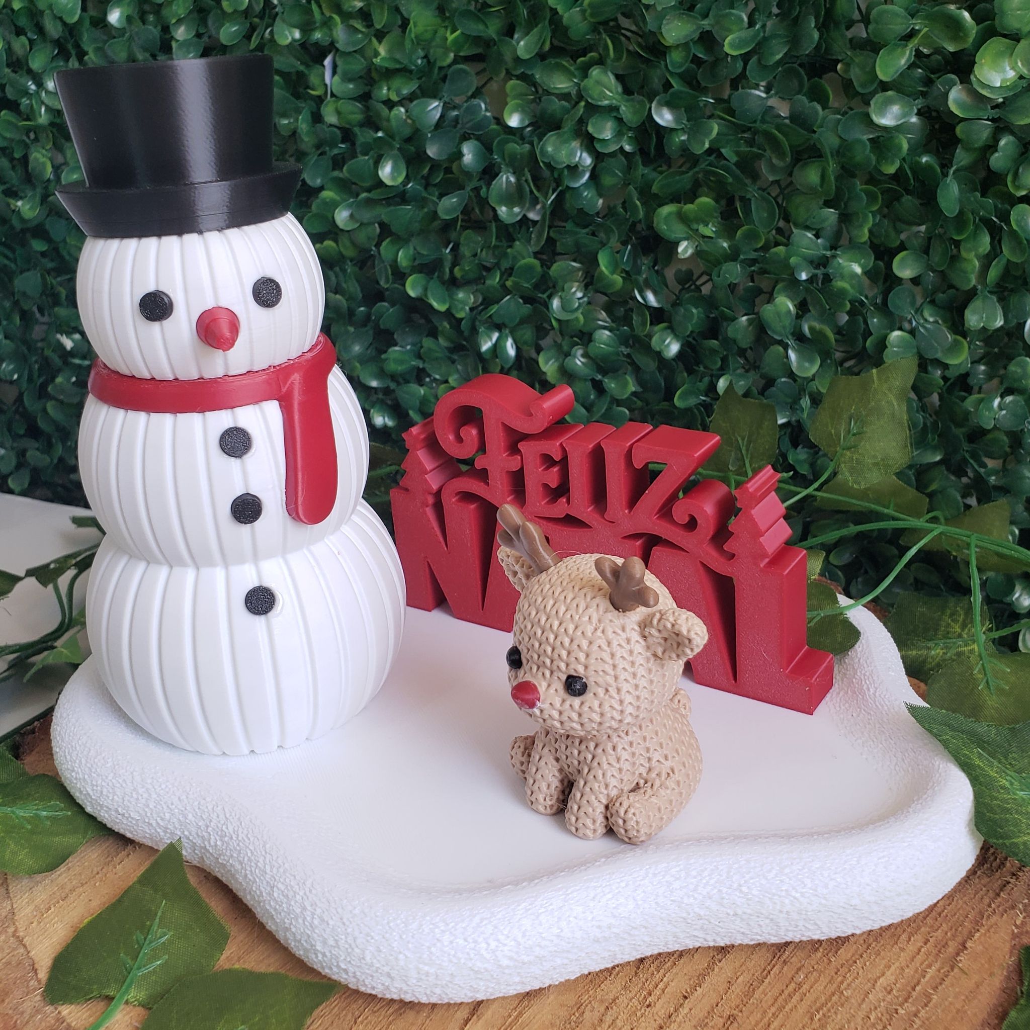 Kit Decorativo Natalino Boneco de Neve e Rena