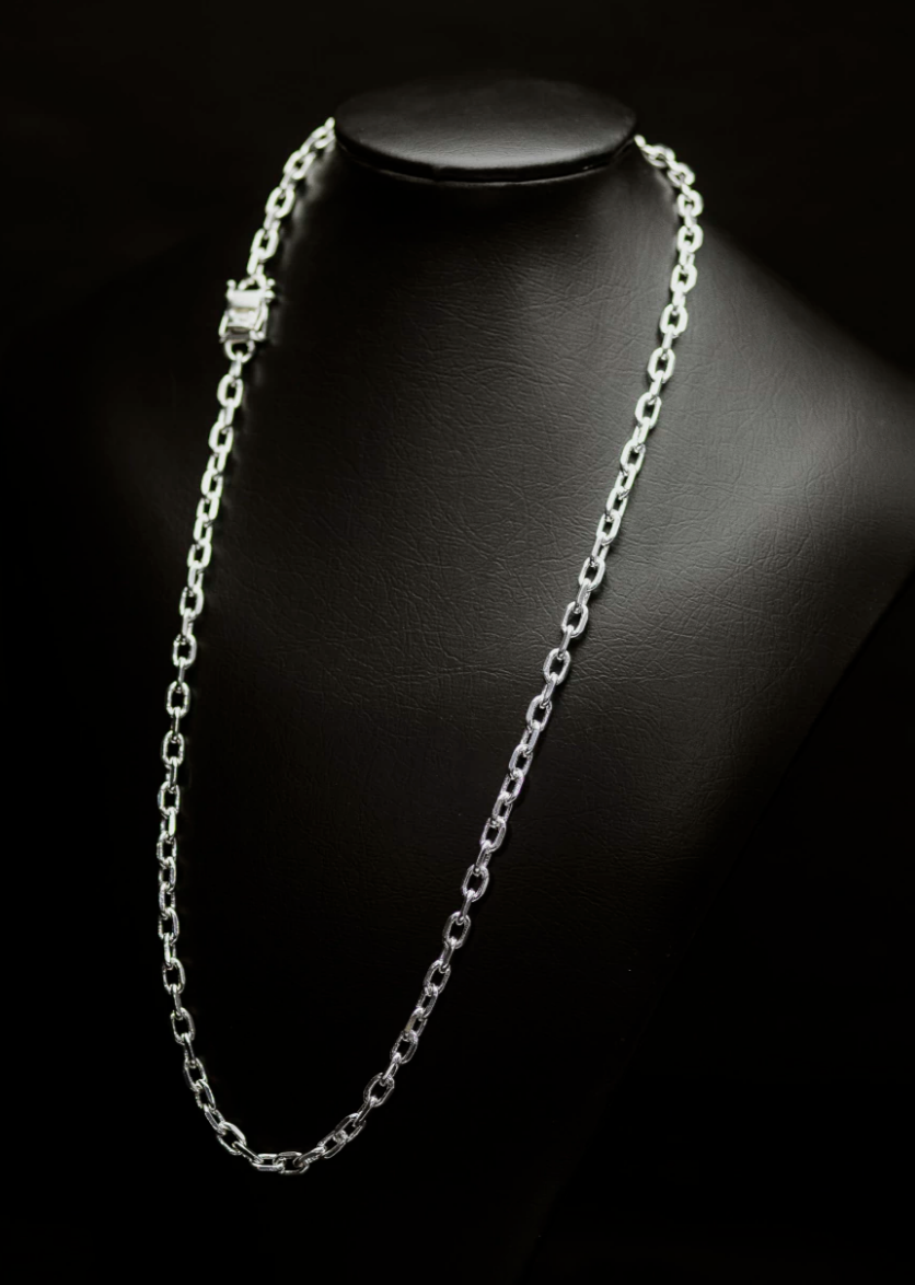 Corrente cartier 8mm 70cm Prata mista
