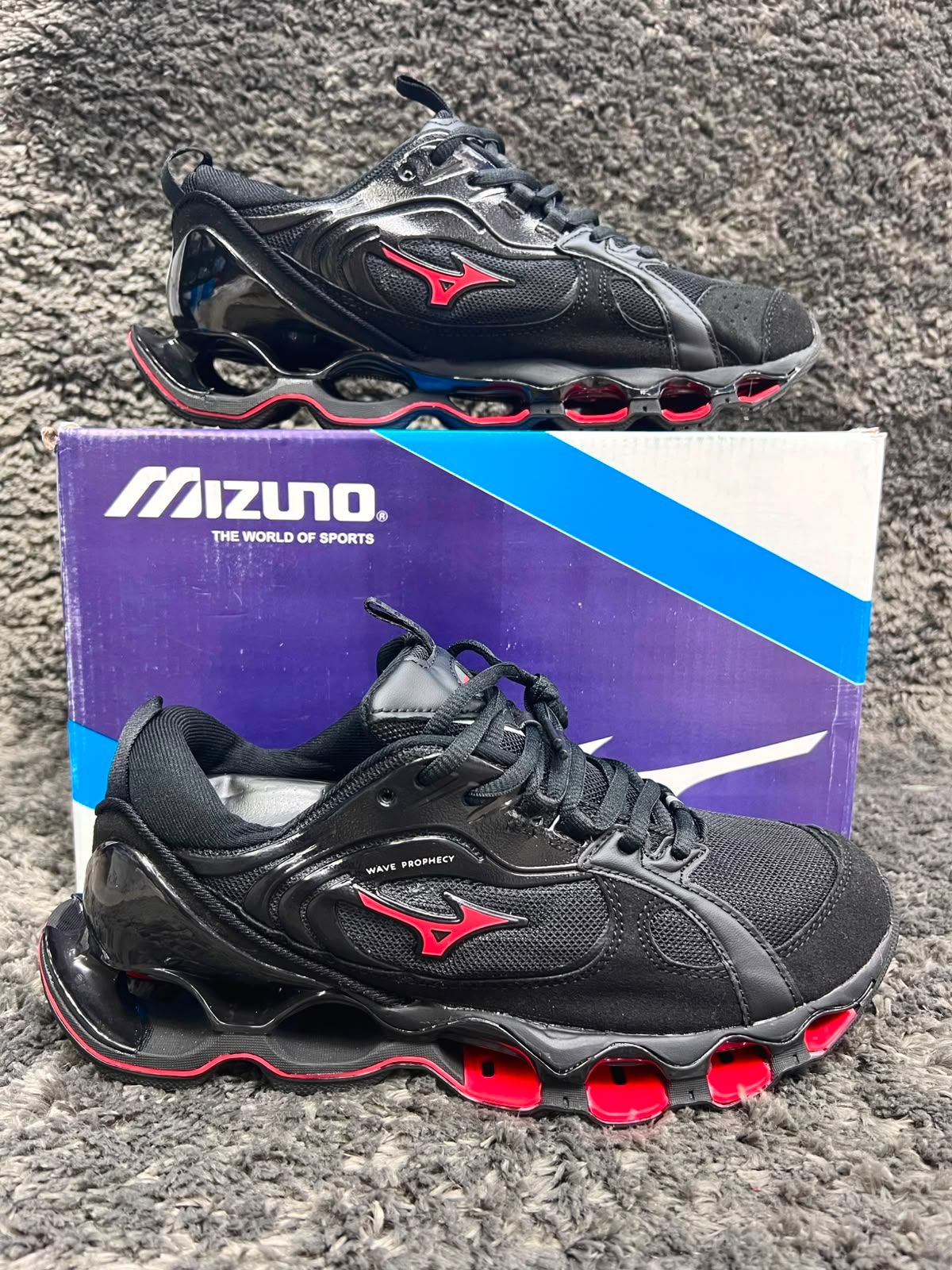 Mizuno Beta