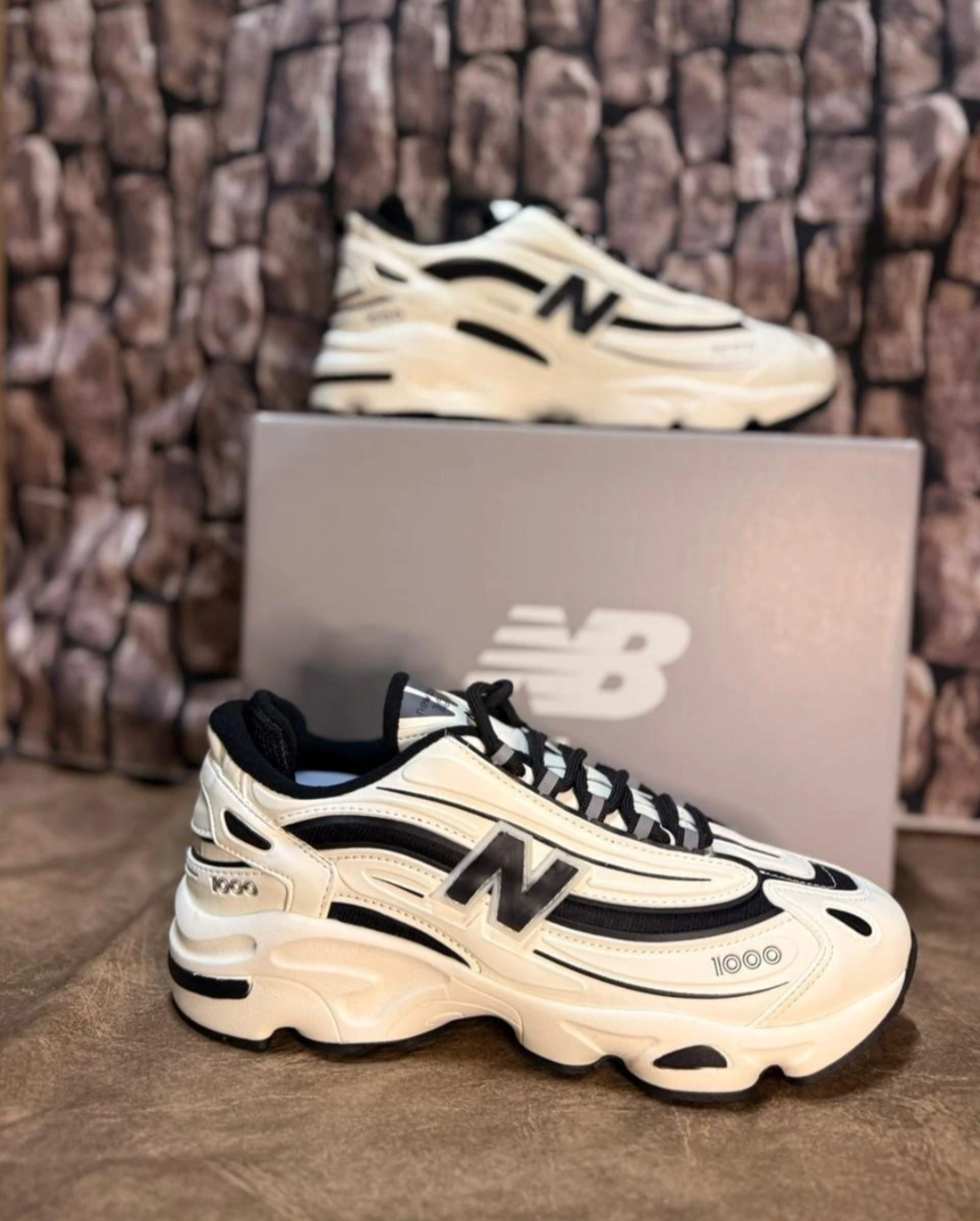 New Balance 1000