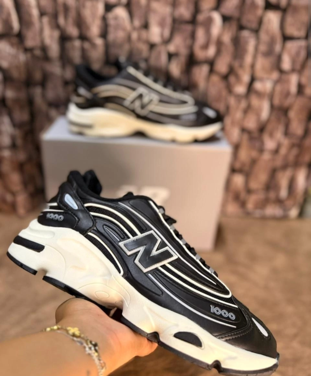 New Balance 1000