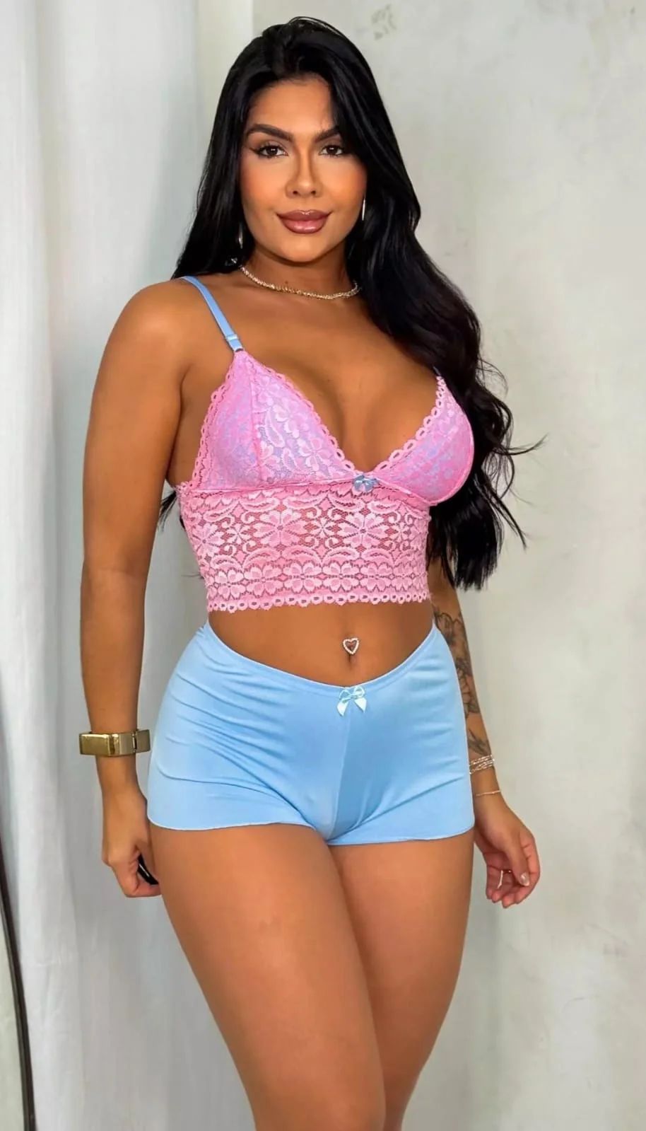 Conjunto Cropped de Renda e Short Azul. Tam: P G
