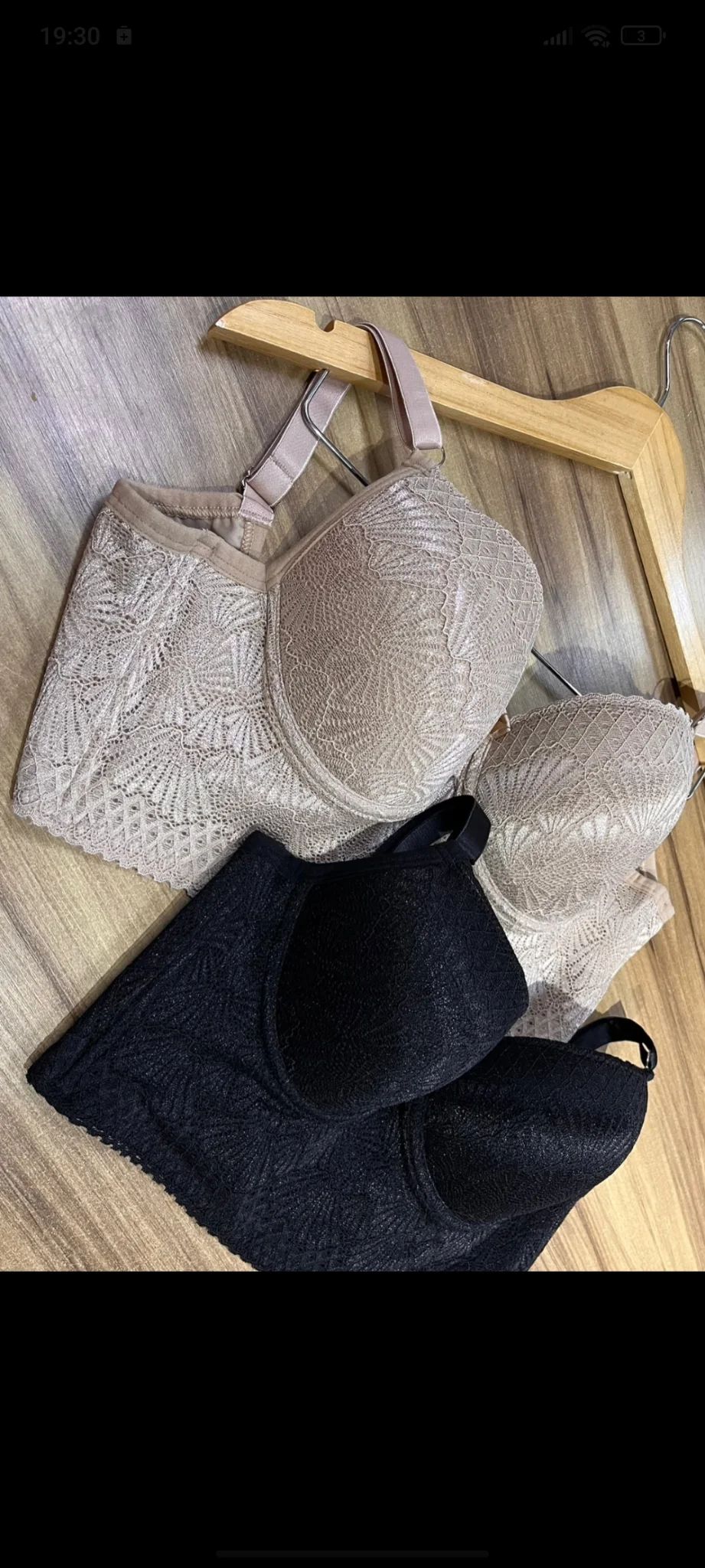 Sutiã Longline com Renda e Bojo. Tam: M G GG