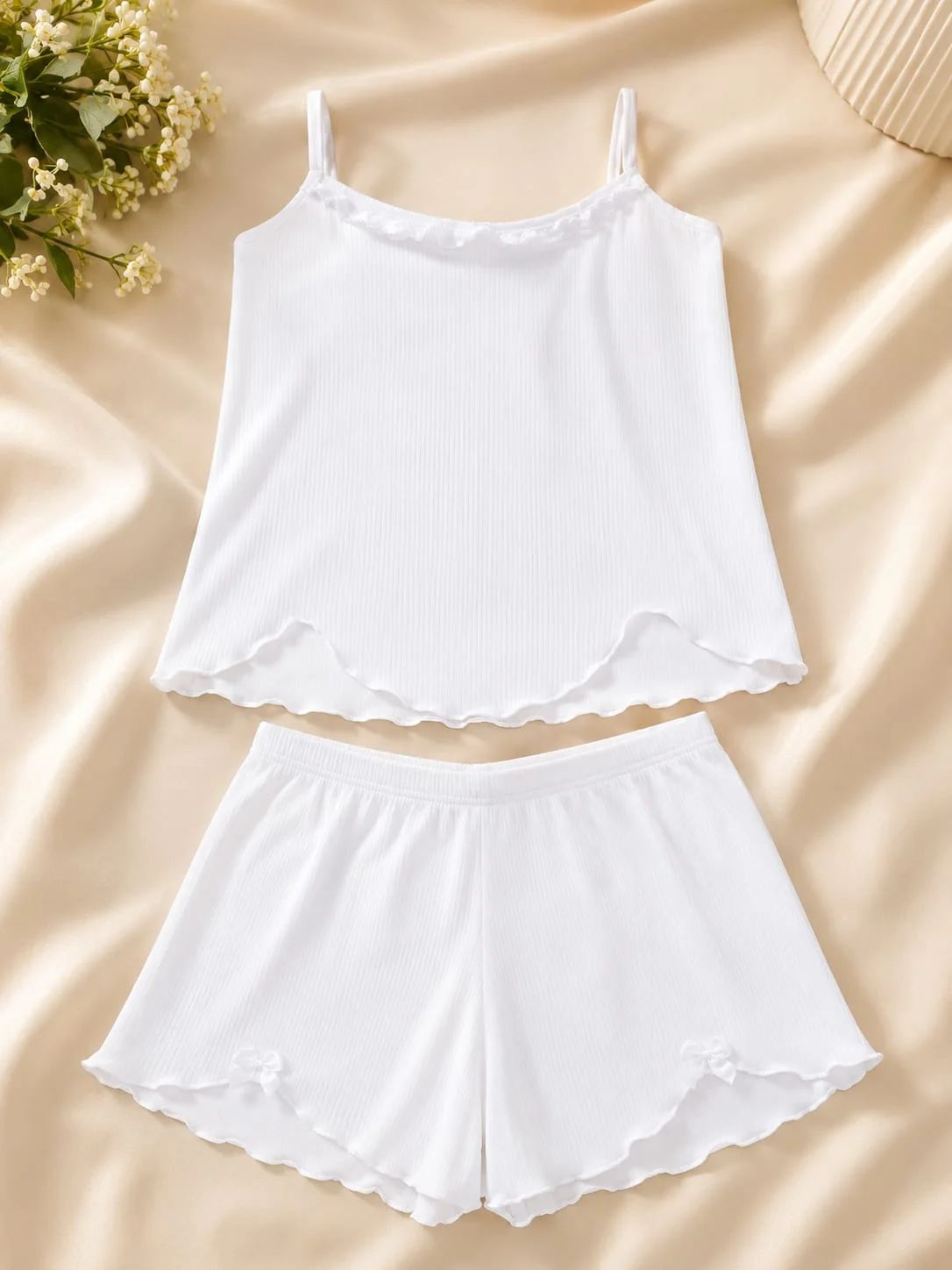 Pijama Feminino Branco Regata e Shorts Canelado. Tam: MG