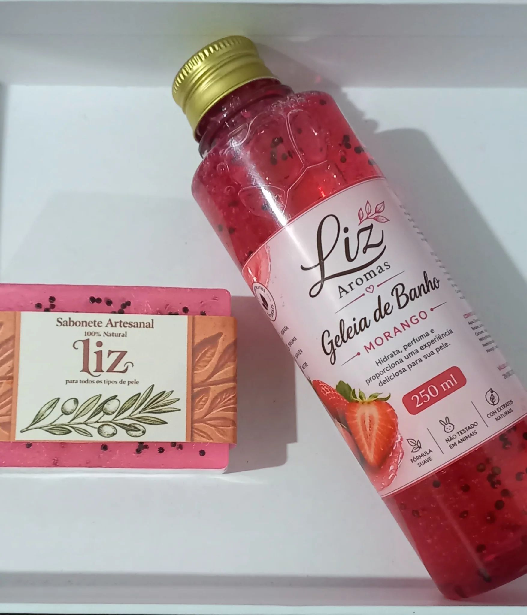Kit Geleia de Banho 250ml e Sabonete Liz Aromas Morango